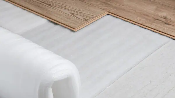 How to lay laminate underlay