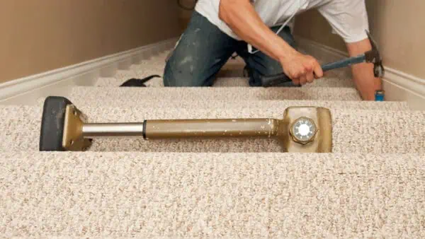 How to fit stairs carpet like a professional